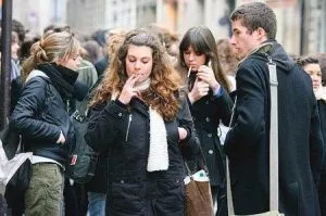 Bientôt des vapoteuses à vendre dans les hôpitaux en Angleterre Mon liquide
